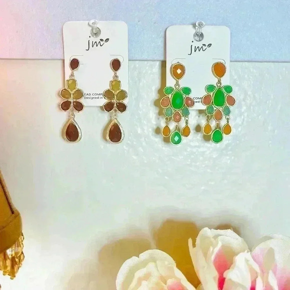 Dangling Statement Earrings Bundle - Picture 1 of 5